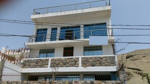 Front of property - Huanchaco Villa Relax (Huanchaco)
