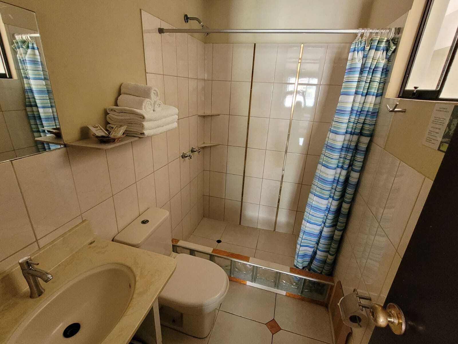 Photo - Hotel Tinkus Inn