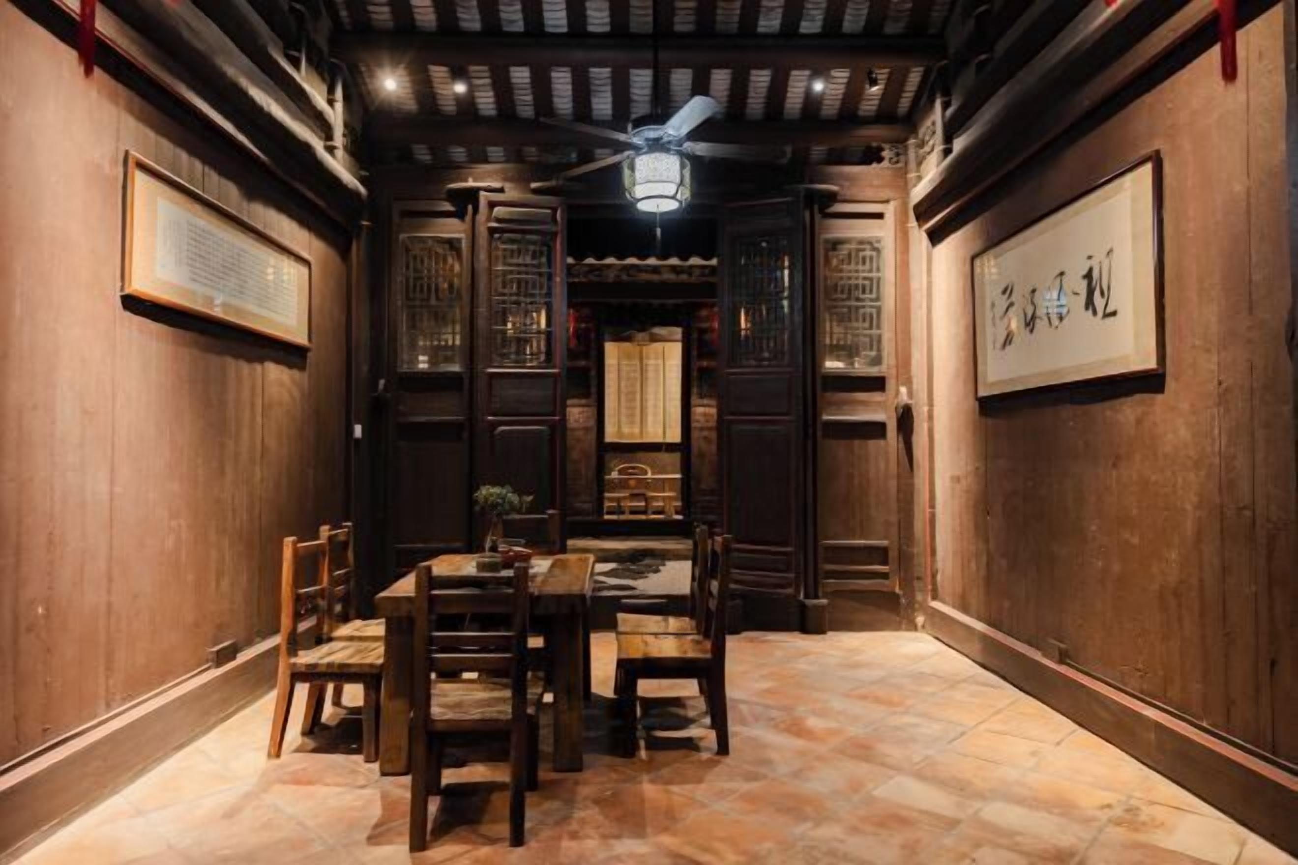 مكتب وستائر تعتيم وواي فاي مجانًا