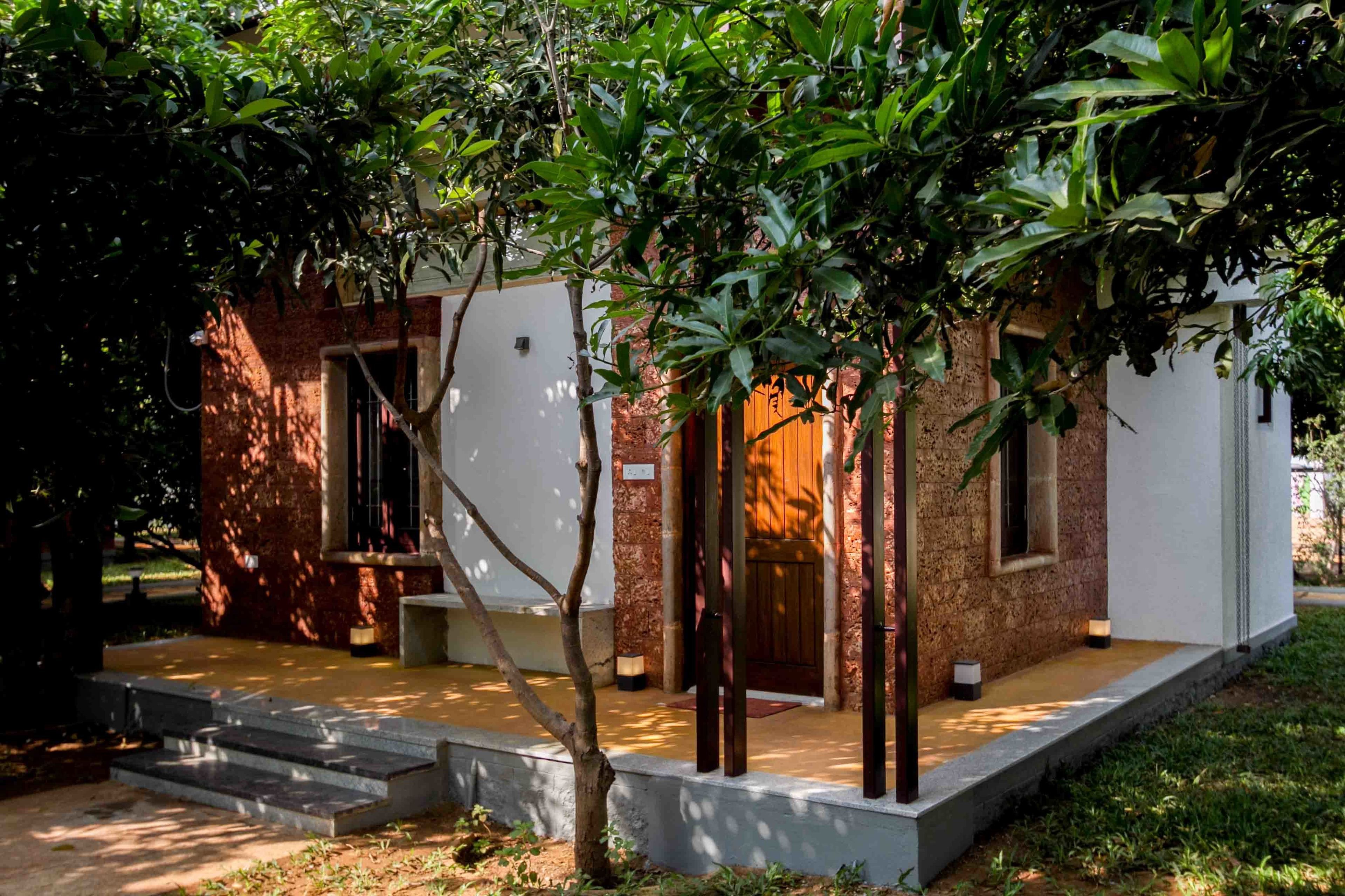 Exclusive Cottage, 1 King Bed, Resort View | Safe