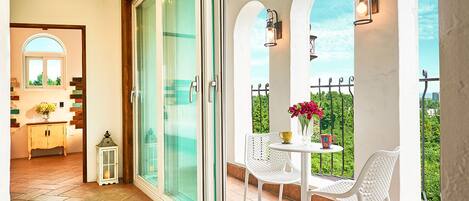 Suite, Corner | Balcony