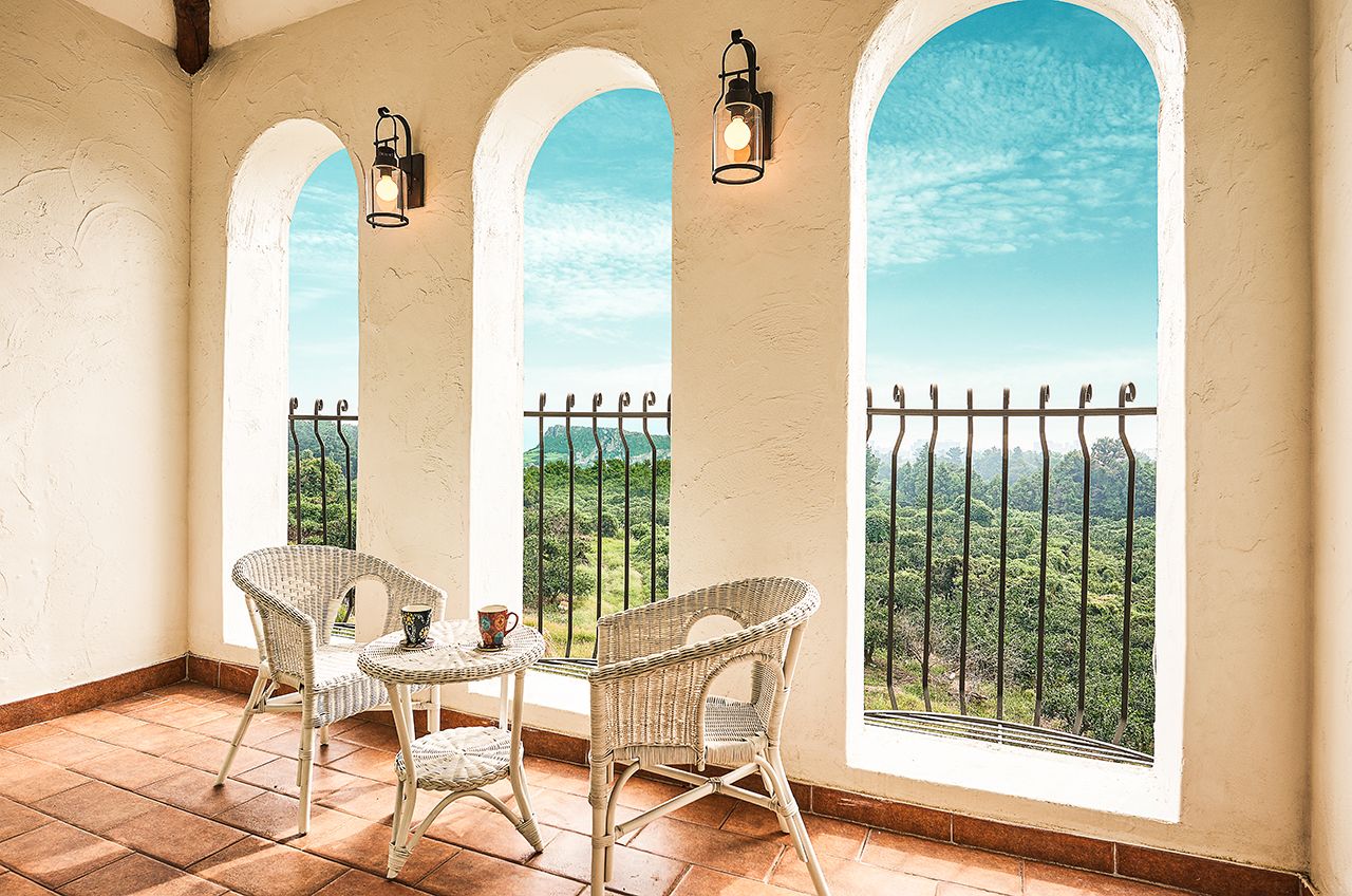 Deluxe Suite | Balcony