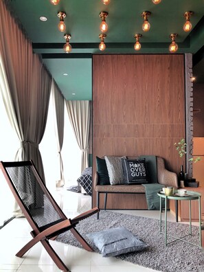 2 chambres, ameublement personnalisé