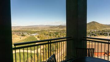 Bloc d'apartaments, 1 dormitori | Servei de restauració