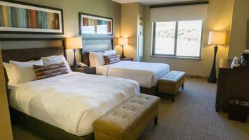 Condo, 2 Bedrooms | 2 bedrooms, cribs/infant beds, free WiFi, bed sheets