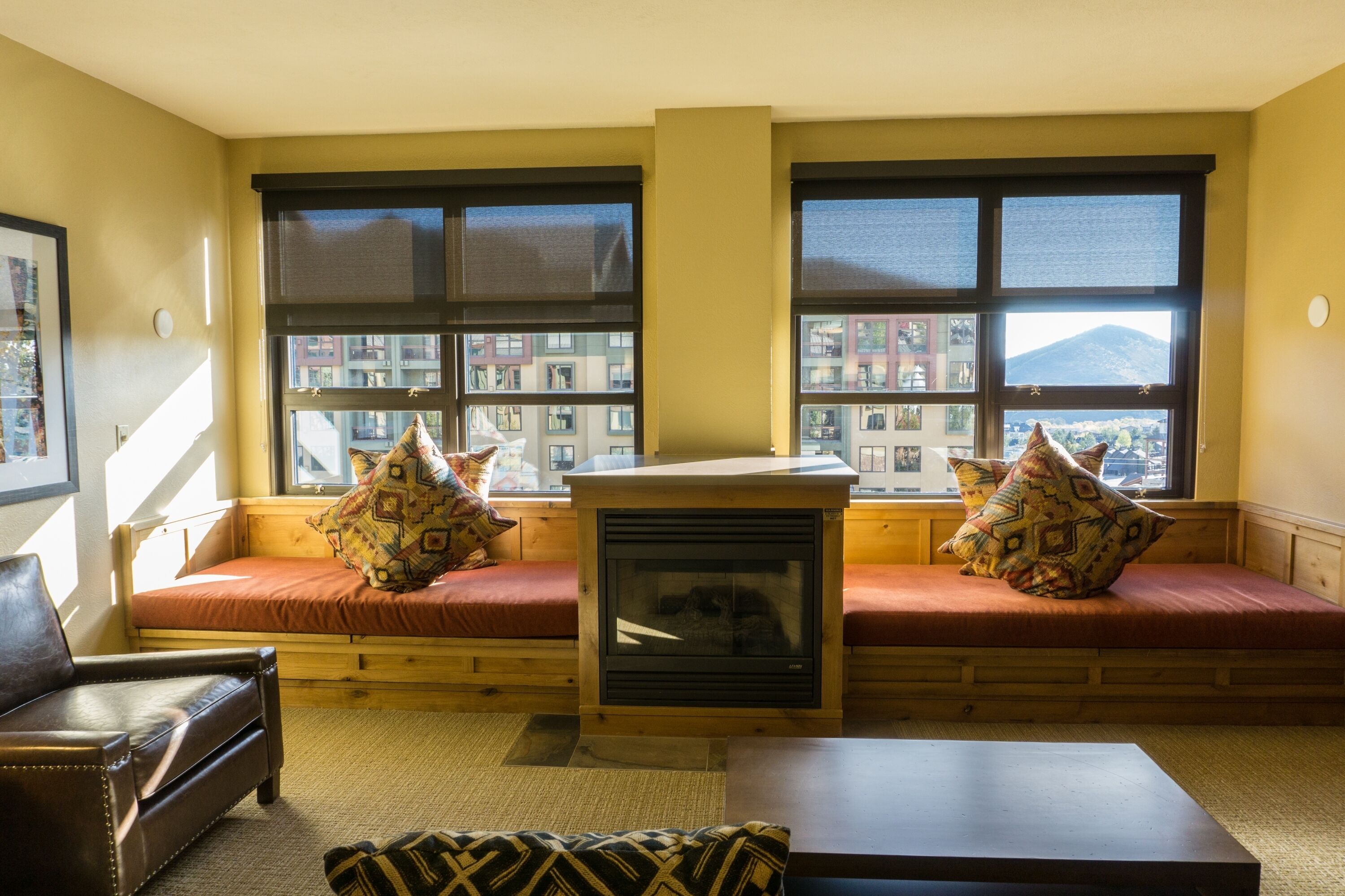 Condo, 1 Bedroom | Living room | Flat-screen TV, fireplace