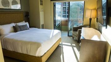 Condo, 1 Bedroom | 1 bedroom, minibar, cots/infant beds, free WiFi