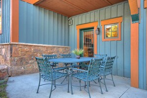 Townhome, 3 Bedrooms | Outdoor dining - Premier 2-story Townhome Minutes From Winter Activities 3 Bedroom Townhouse by RedAwning (Breckenridge)