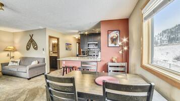 Condo, 2 chambres | 2 chambres, accès au Wi-Fi (inclus)