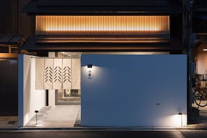 Exterior - TOKA/KYOTO (Kyoto)
