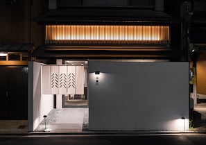 Exterior - TOKA/KYOTO (Kyoto)