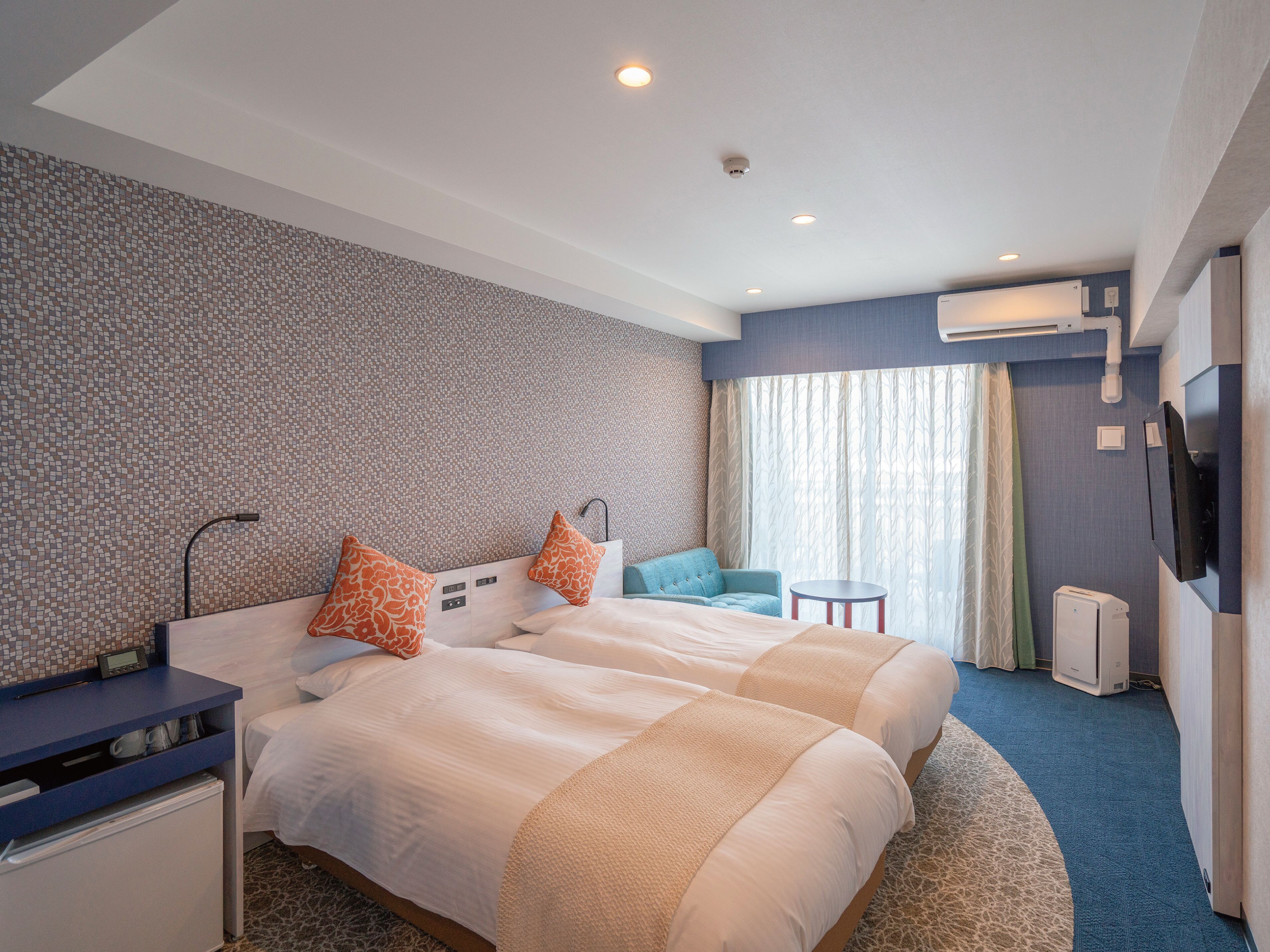 In-room safe, blackout drapes, iron/ironing board, free WiFi