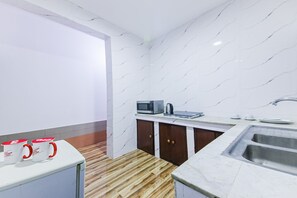 Appartement Standard, 1 chambre | 1 chambre, fer et planche à repasser, accès au Wi-Fi (inclus)