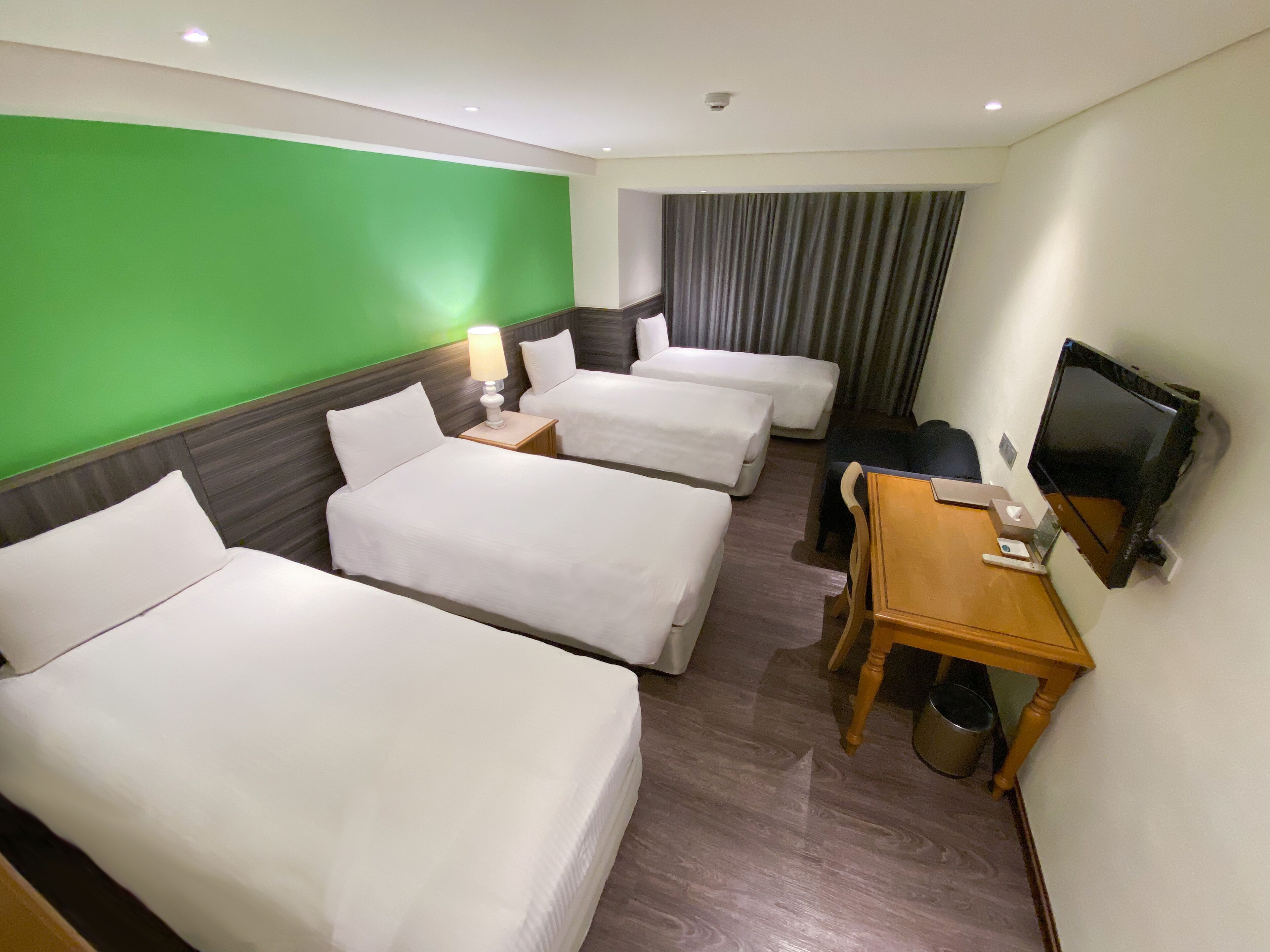 deluxe quadruple room, 4 single beds | desk, free wifi, bed sheets