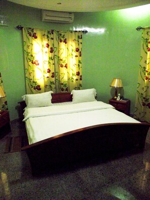 基本套房 | 書桌、遮光布/窗簾、隔音、免費無線上網