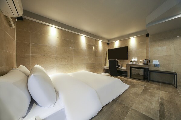 Superior Room | Free WiFi - Hotel Story (Seoul)