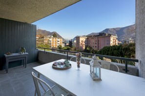 Comfort Studio, Annex Building | Terrace/patio - Lugano Center GuestHouse (Lugano)