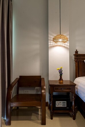 Caja fuerte, wifi gratis, ropa de cama