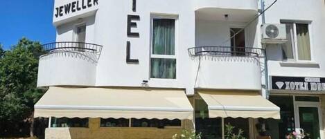 Fachada del alojamiento