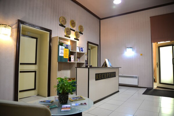Reception hall