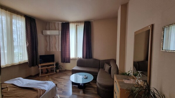 Classic-Doppel- oder -Zweibettzimmer