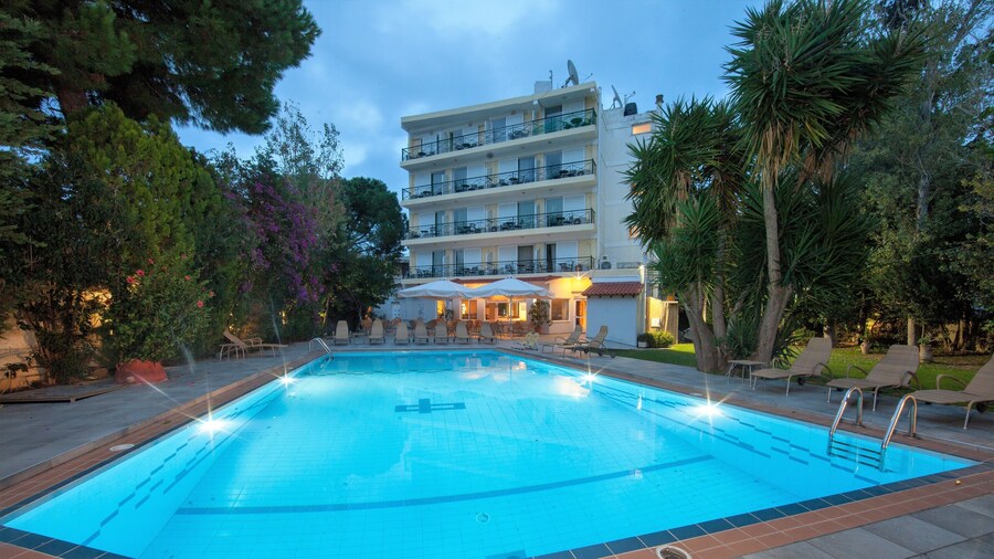 Thomas Beach Hotel