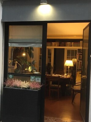 Reception - Alberghino B&B (Florence)
