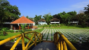 Kawasan bankuet terbuka