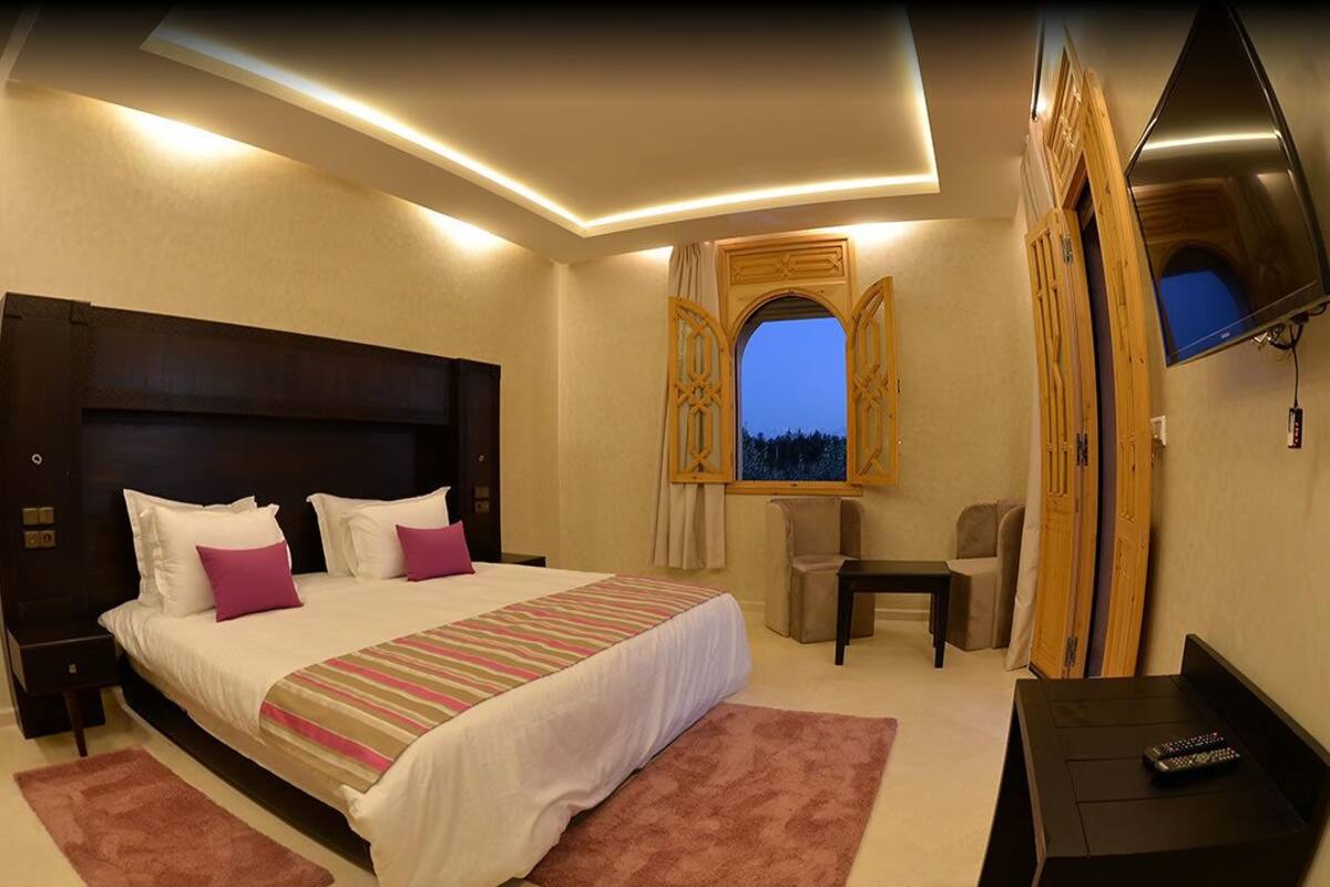 Superior Apartment | 4 bedrooms, minibar, in-room safe, desk