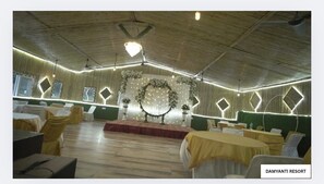 Exterior - Damyanti Hotel And Resort (Nainital)