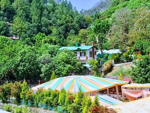 Exterior - Damyanti Hotel And Resort (Nainital)