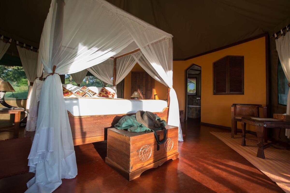 Double Room | Premium bedding, in-room safe, desk, rollaway beds