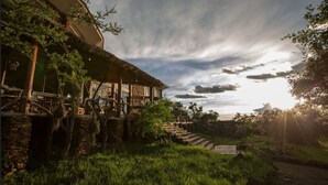 Exterior - Serengeti Simba Lodge (Serengeti)