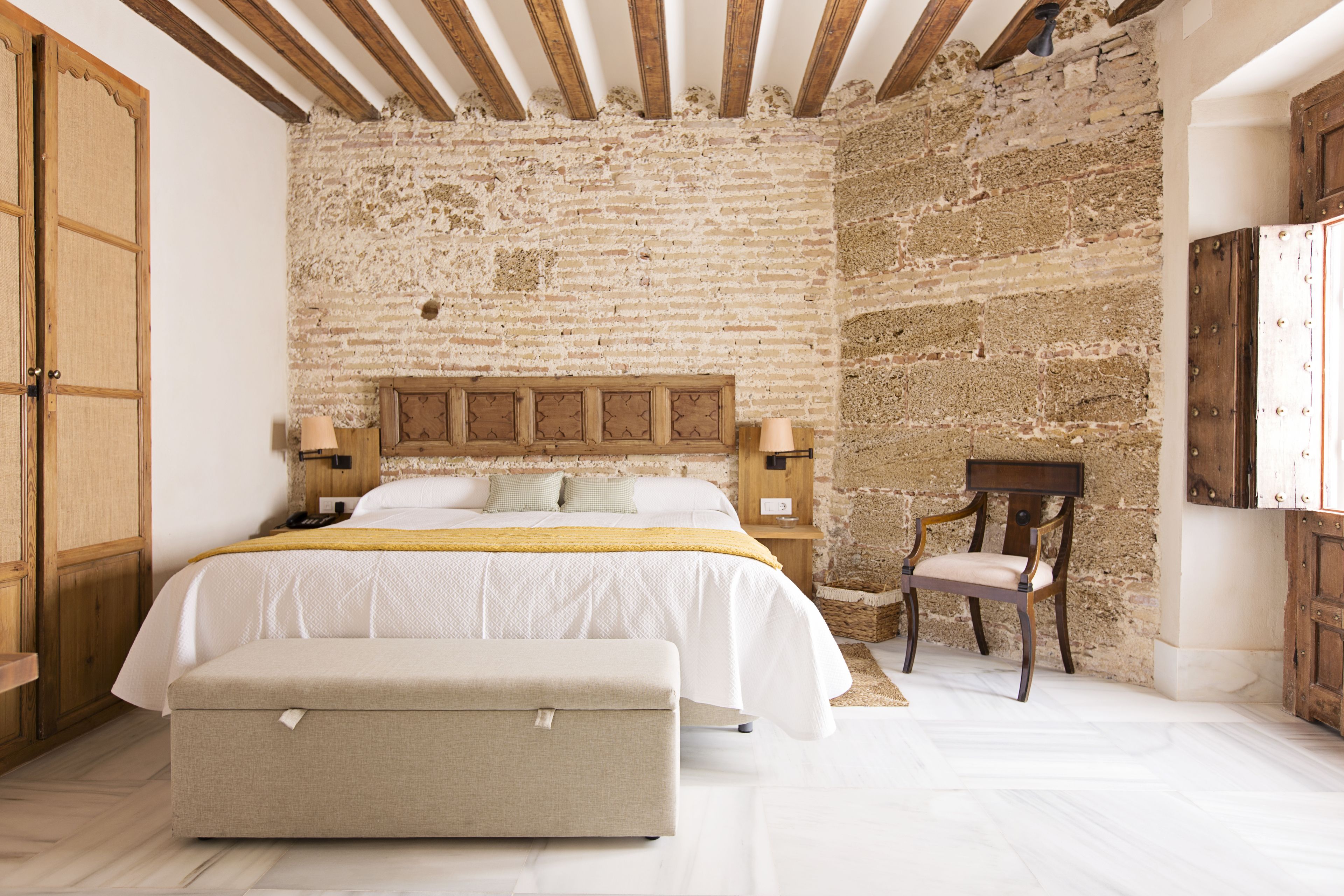 premium apartment (gran) | 1 bedroom, soundproofing, iron/ironing board, free wifi