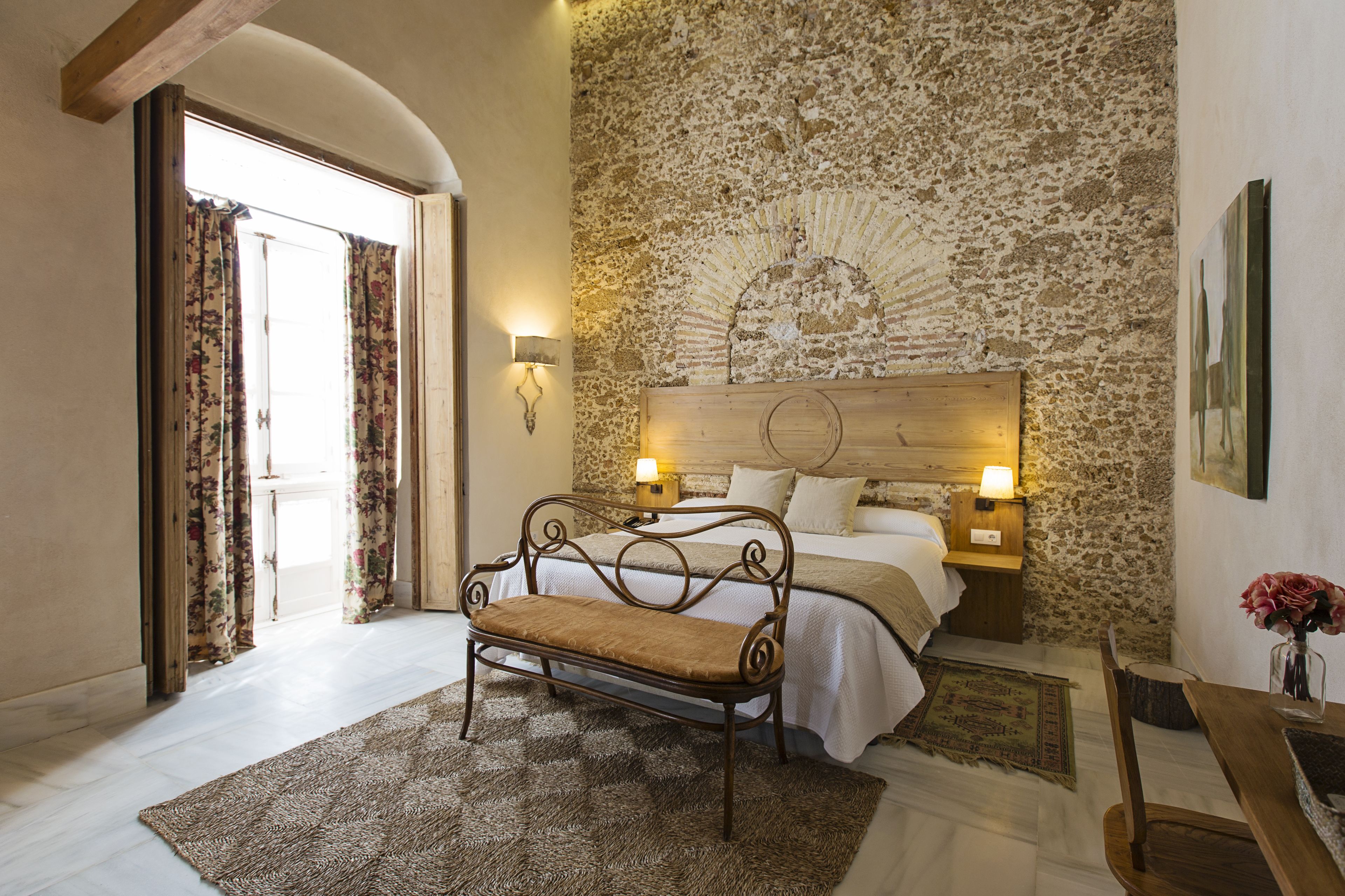 premium room | 1 bedroom, soundproofing, iron/ironing board, free wifi