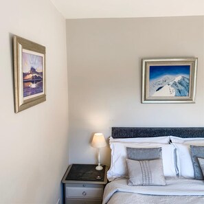Room - Coach House (Caernarfon)