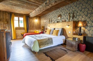 Superior suite, en-suite badkamer, uitzicht op tuin (Chambre 4)