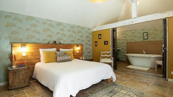 Suite Familiale, salle de bains attenante, vue jardin (Chambre 1) | 1 chambre