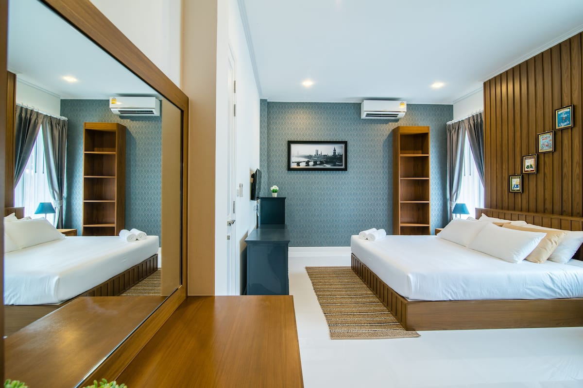 Family Villa, 3 Bedrooms, Refrigerator & Microwave, Mountain View