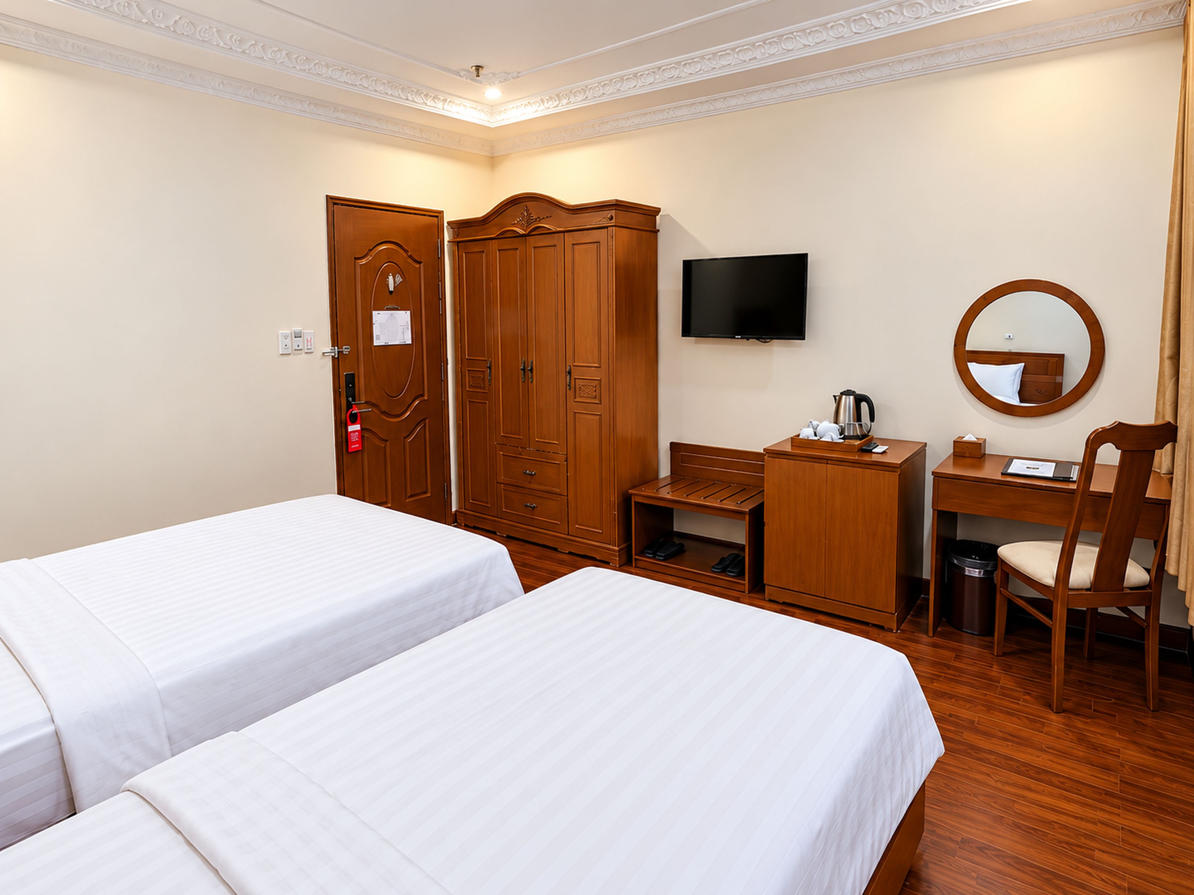 Photo - Dahlialand Saigon Hotel & Swimming Pool