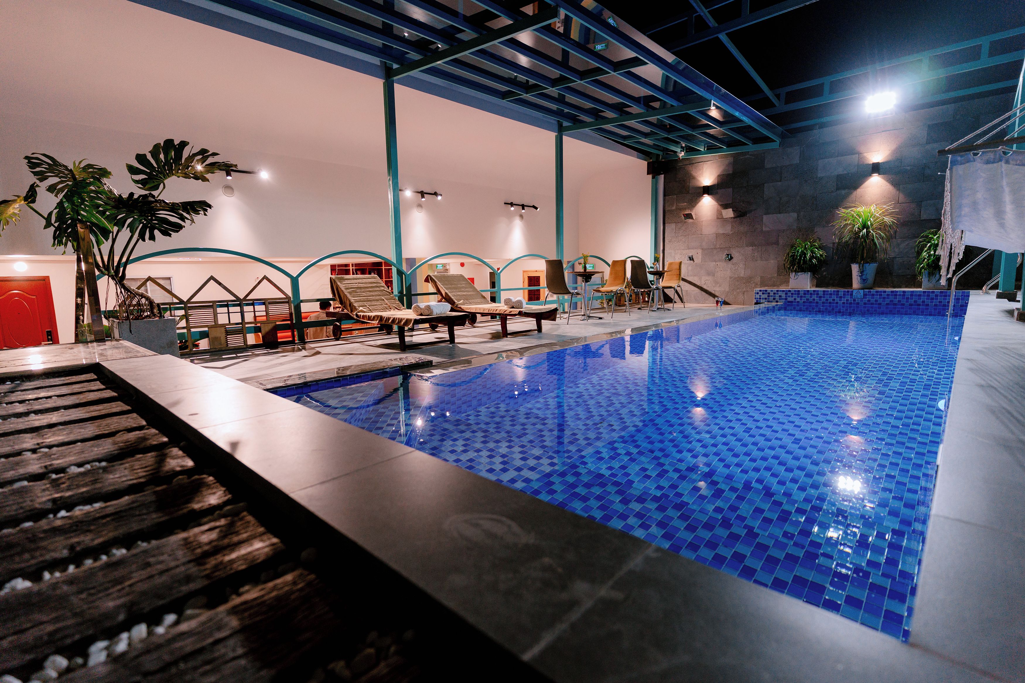 Photo - Dahlialand Saigon Hotel & Swimming Pool