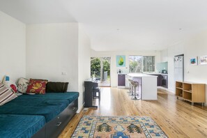 電視、 DVD 播放機