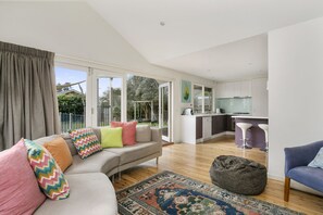 電視、 DVD 播放機