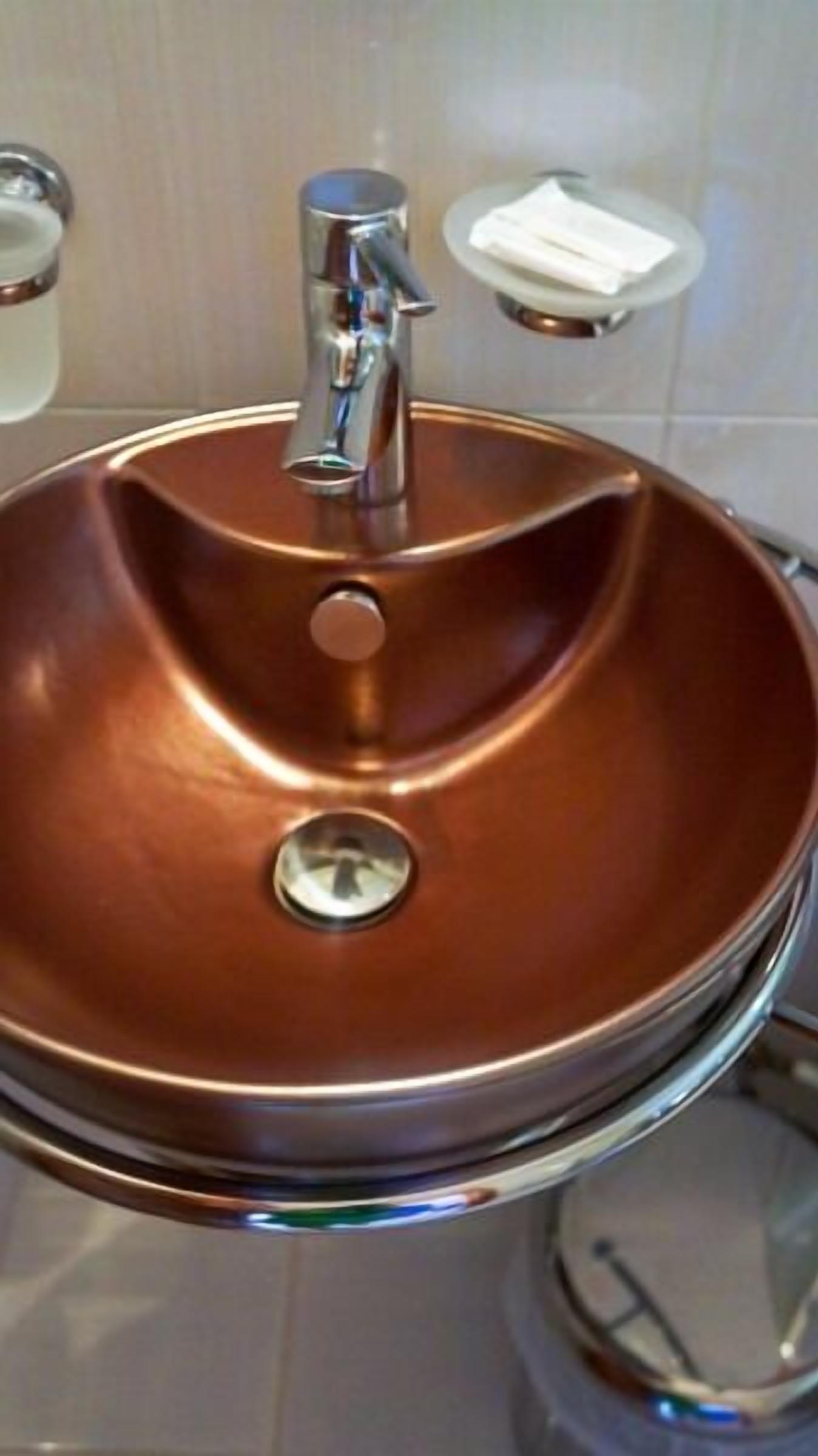 triple room, pool view (extra bed) | bathroom sink