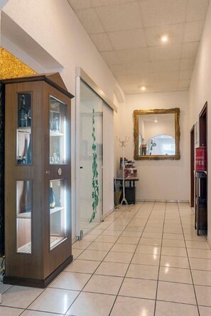 Hallway - Hotel Burgk (Dresden)