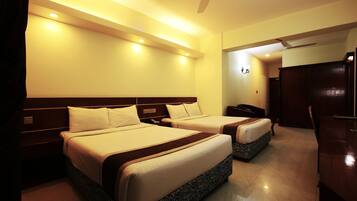 Suite Familiale | Coffres-forts dans les chambres, bureau, chambres insonorisées