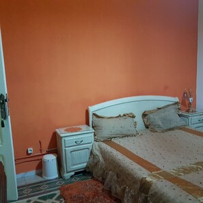 Apartemen, 2 kamar tidur | 1 kamar tidur dan didekorasi berbeda-beda