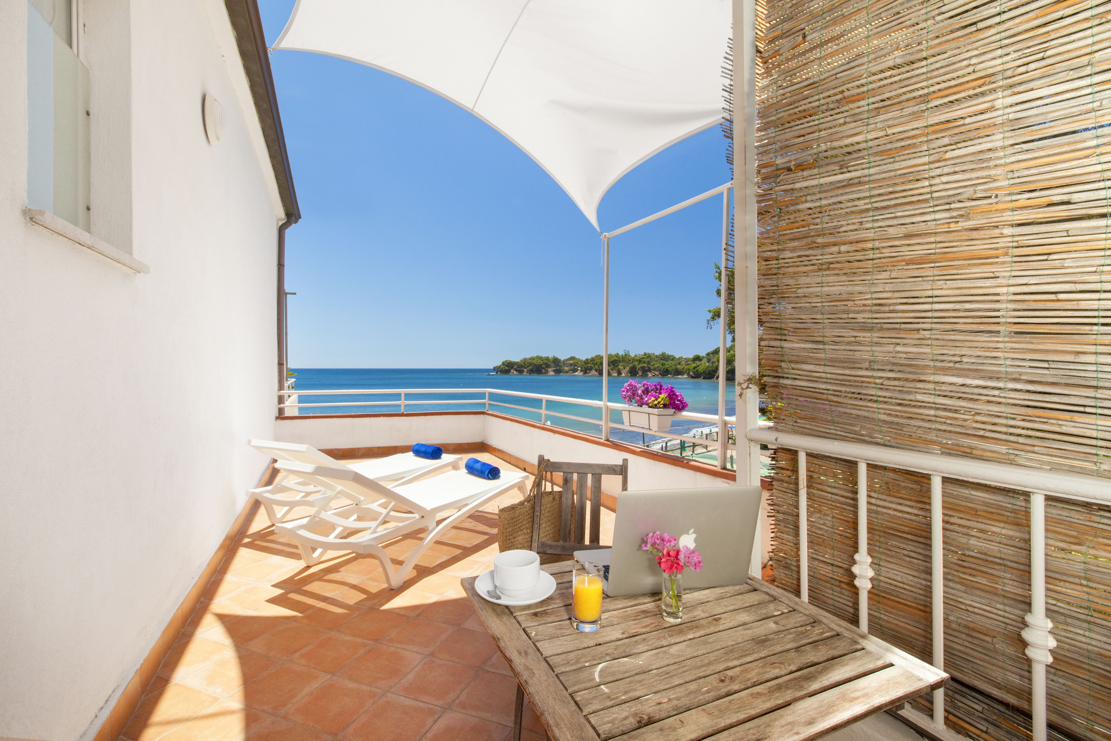 classic room, 1 double bed, sea view | 1 bedroom, premium bedding, down duvets, memory-foam beds