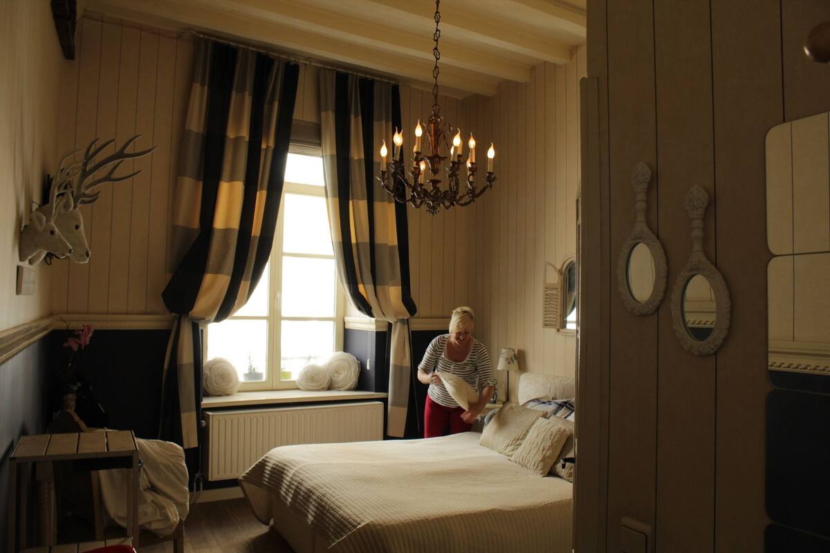 In-room safe, blackout curtains, rollaway beds, free WiFi