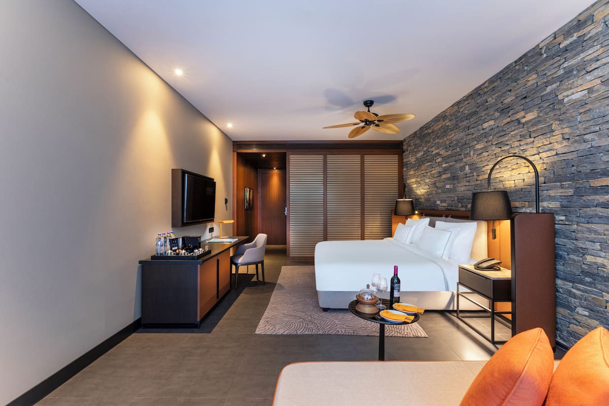 Terrace Room Partial Sea View | Premium bedding, Tempur-Pedic beds, free minibar items, in-room safe